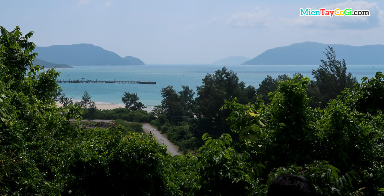 View biển của Vân Sơn Tự