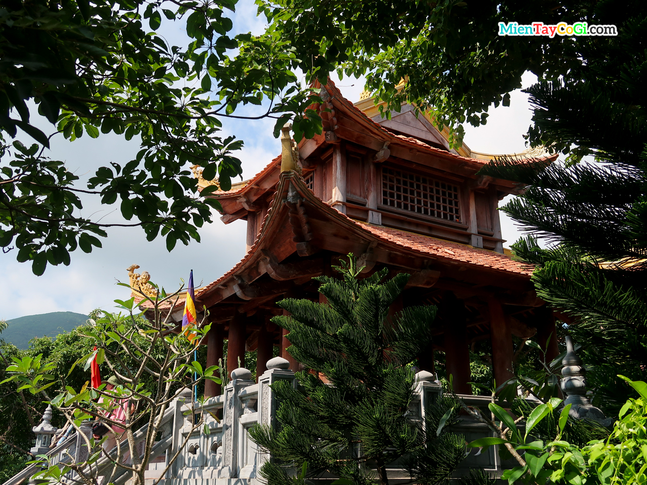 Vân Sơn Tự | Ngôi chùa DUY NHẤT tại Côn Đảo có gì đặc biệt