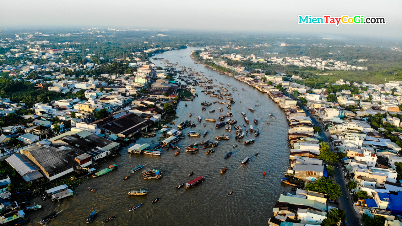 Floating Market in Vietnam |  Traveling DIRECTIONS and NOTES to know