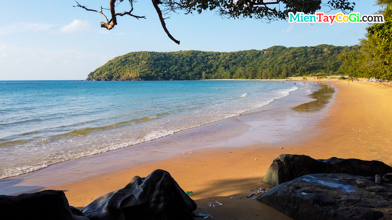 Dam Trau Beach in Con Dao