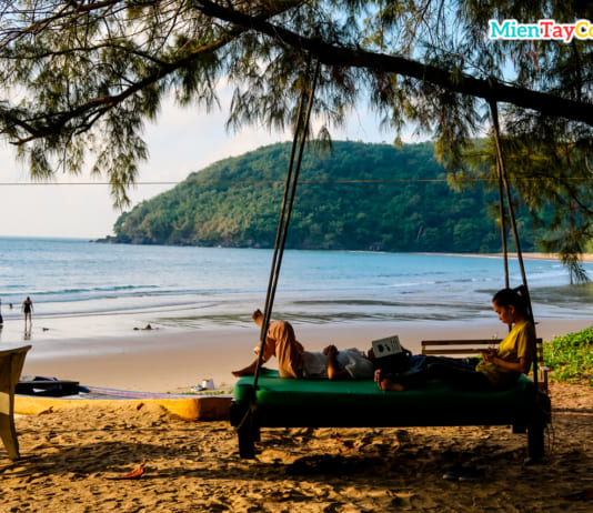 Dam Trau Beach in Con Dao | Don’t miss this most beautiful beach Bãi tắm đẹp nhất Côn Đảo