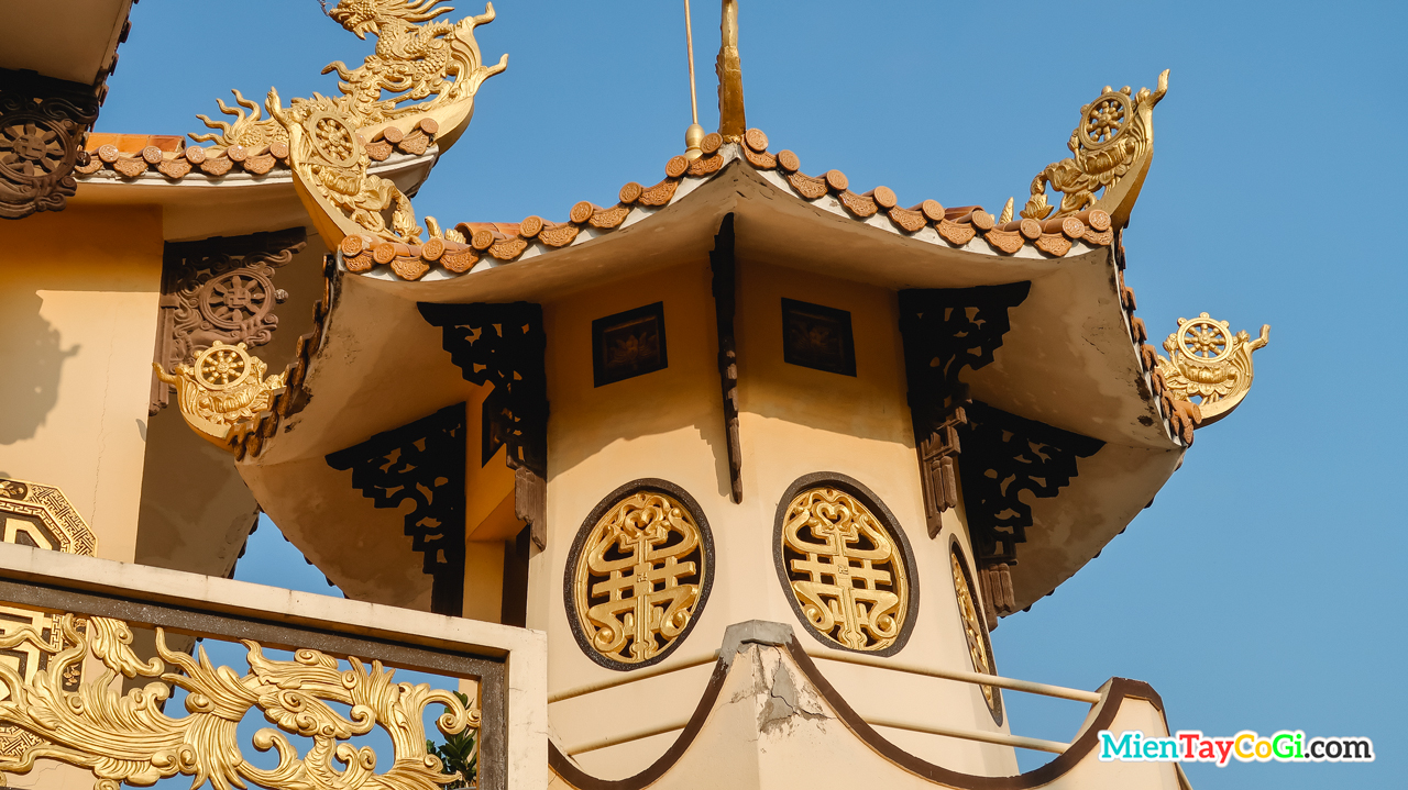 Kiến trúc Tháp Kim Cang