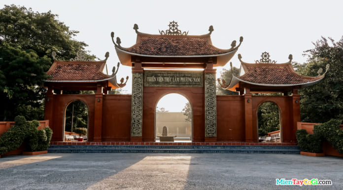 Thiền viện Trúc Lâm Phương Nam Cần Thơ | Thuyết Minh về chùa A-Z Thiền viện Trúc Lâm Phương Nam Cần Thơ