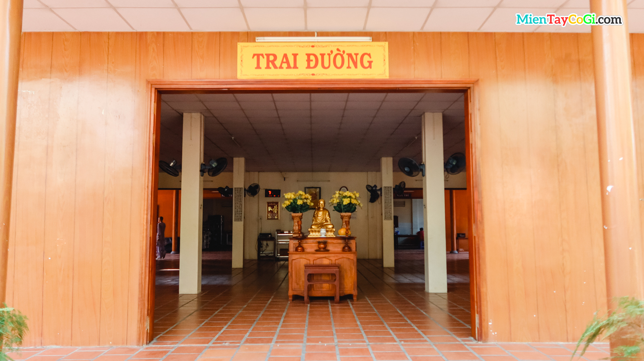 Trai đường Thiền viện Trúc Lâm Phương Nam