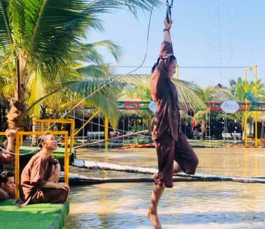 Khu du lịch Ông Đề Cần Thơ | Giá vé Làng sinh thái và Cách đi Chi tiết Đu dây qua mương