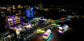 Hình ảnh Cần Thơ về đêm | Bến Ninh Kiều lung linh | Chợ đêm lộng lẫy Cần Thơ về đêm nhìn từ trên cao