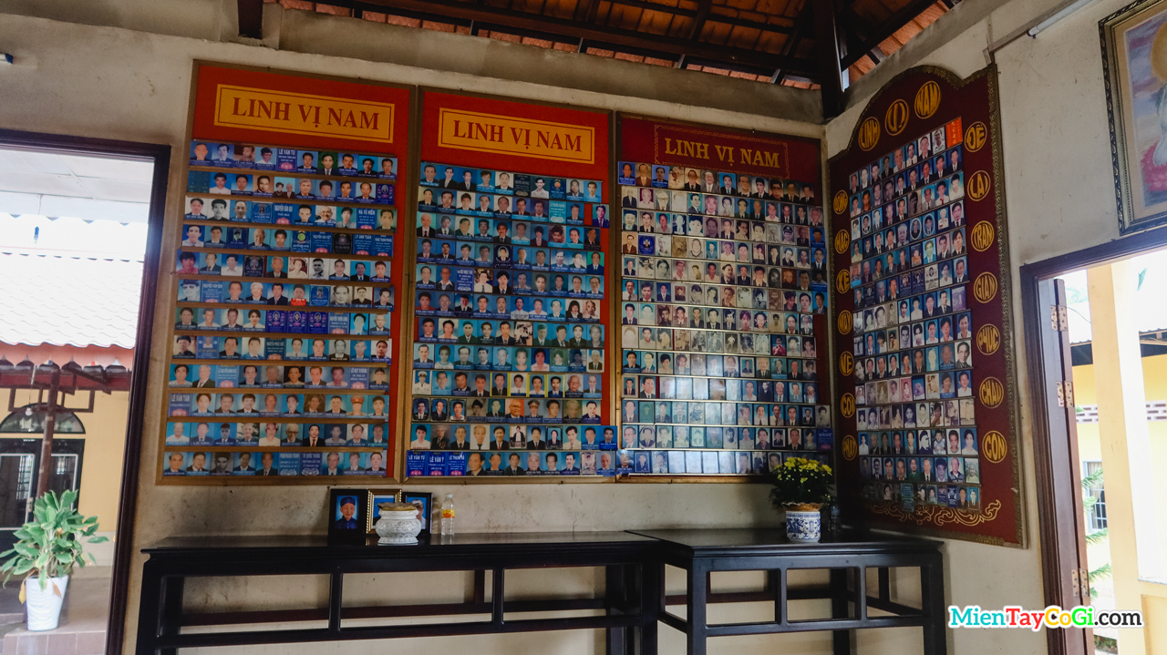 Phòng để các linh vị cầu siêu sau chánh điện chùa Long Quang