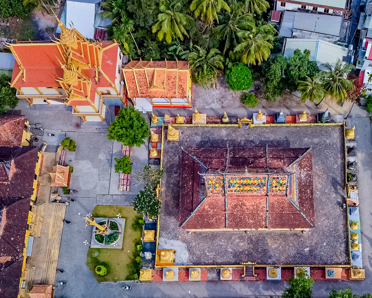 Chùa Xà Tón - Tri Tôn - An Giang nhìn từ trên cao qua flycam