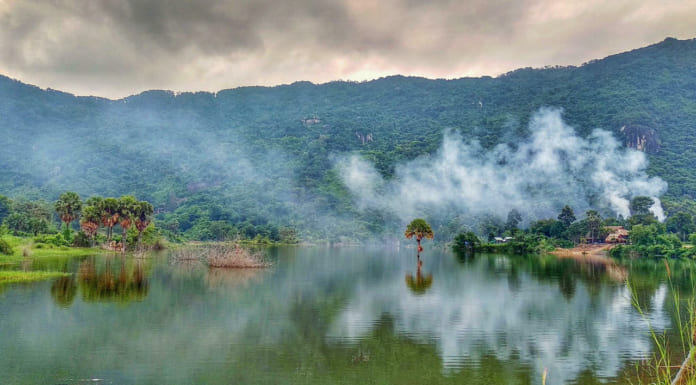 Hồ Ô Thum Tri Tôn An Giang | Khám phá món Gà Đốt Trứ Danh Hồ Ô Thum Tri Tôn An Giang mùa nước