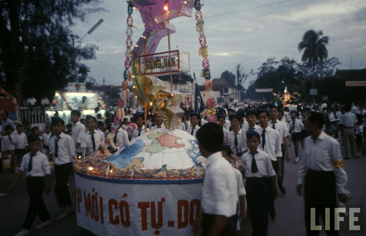 Buổi diễu hành ngày bầu cử quốc hội lập hiến năm 1966